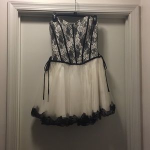 Lace dress